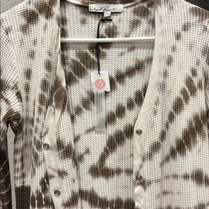 Red Haute Beige Waffle Knit Top